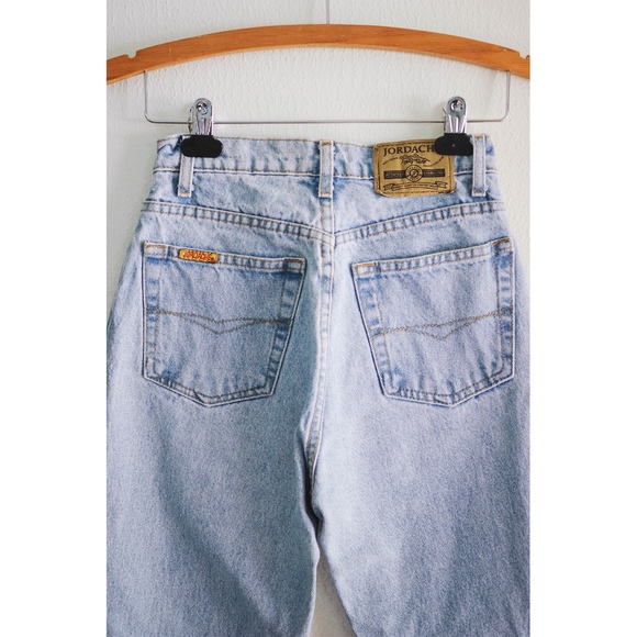 Vintage Denim - VTG High Waisted Mom Jeans